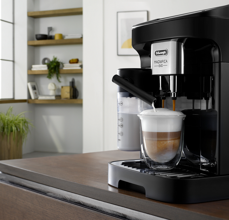 Magnifica Evo Espresso Machine